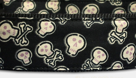 Chicca - Totenkopf - Skull - Hundehalsband - schwarz
