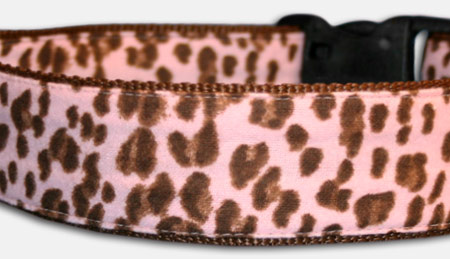 Roaaaaaaaaar Leoparden Halsband - rosa