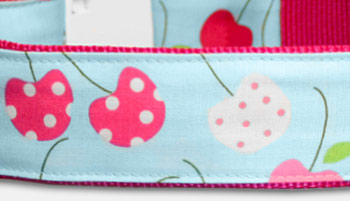 Cherry Dots - Kirschen - Hundehalsband - hellblau