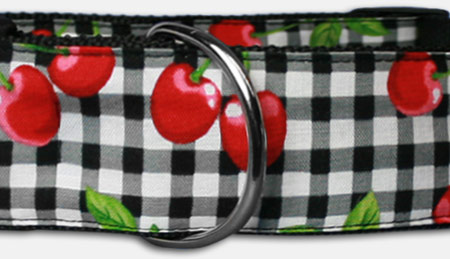 Checkcheck Cherry - Karo Kirschen Halsband - schwarz